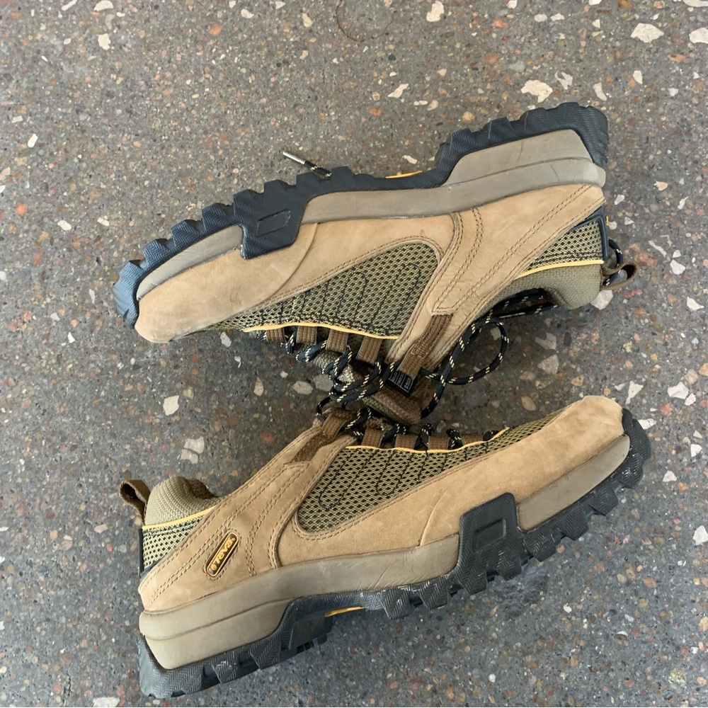 Teva S/N 6868 Ankle Work/Hiking Boots Size 8 Woman’s